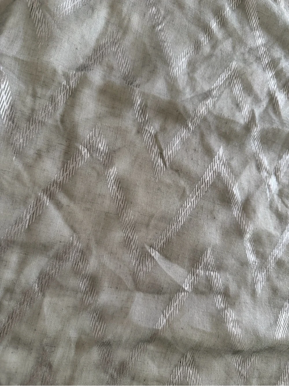 Lightweight Gray Women’s Scarf/ Shawl – Elegant Sheer Texture